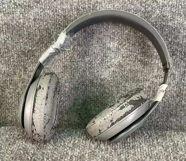 New ListingBeats by Dr. Dre Studio 2 Over-The-Ear Wired Headphone Gray - For Parts Only