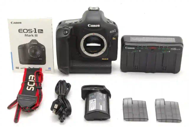 【MINT】Canon EOS 1Ds Mark III 21.1MP Digital SLR Camera Body from Japan