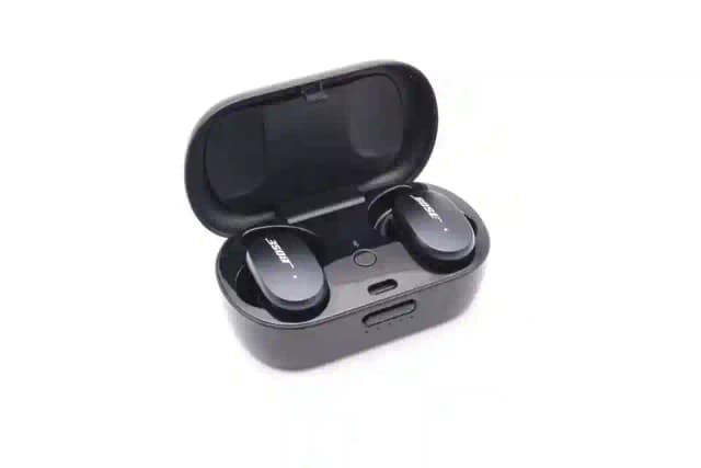 New ListingBose QuietComfort Earbuds Headphones Noise Cancelling Bluetooth | Refurbished