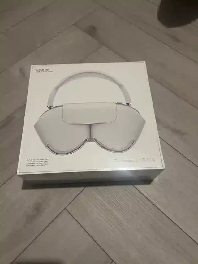 New Listingairpods max silver and white sealed