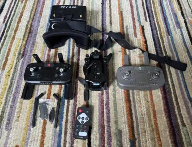 Vivitar FPV DUO DRCLS16-NOC Camera Drone+Flight Goggles, 2 Controllers READ